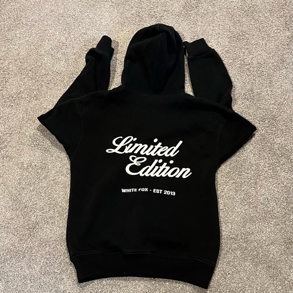 White Fox Boutique Black Hoodie - Limited Edition - Picture 2 of 4